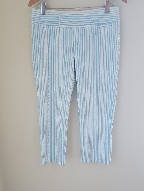 Lilly Pulitzer Pants - Lilly Pulitzer Seersucker Striped Crop Pants Womens 6 Blue White Preppy Cotton
